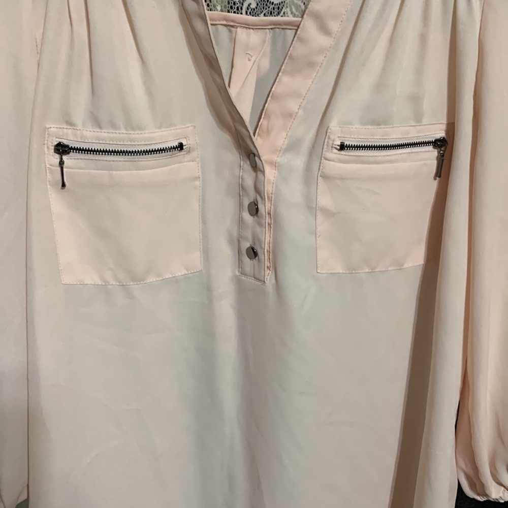 Hollywould Blouse - Picture 4 of 5